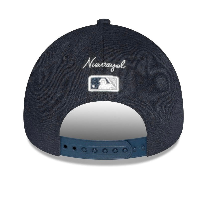 Gorra Bad Bunny x NY Yankees 9FORTY PREVENTA