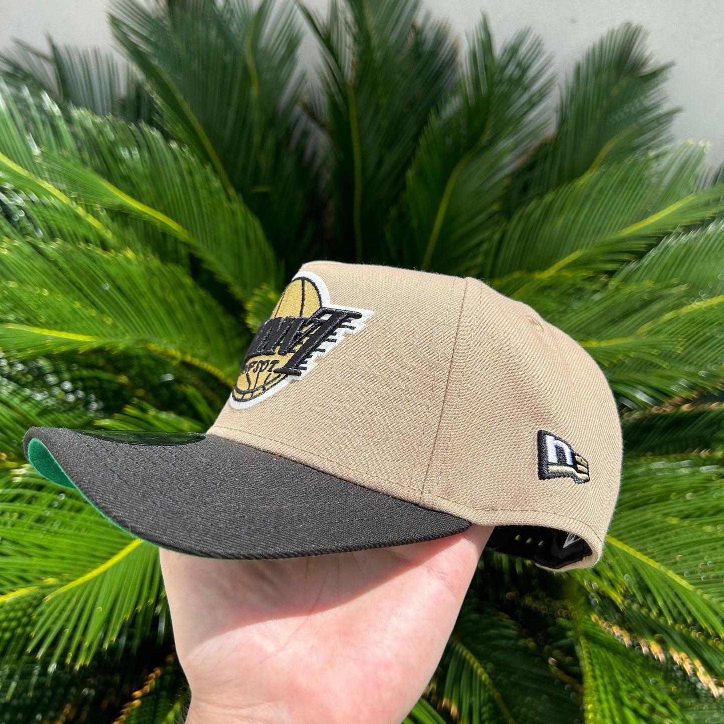 Gorra Exclusiva Lakers "Upside Down" - Hats Tricks