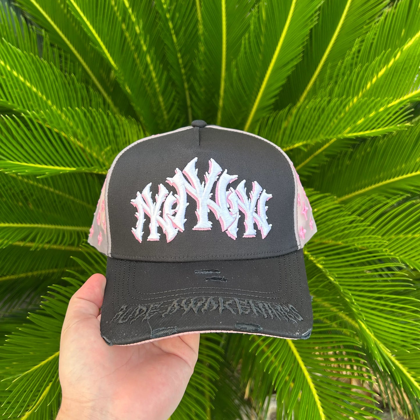 Gorra Rude Awakenings “NY THORNS”