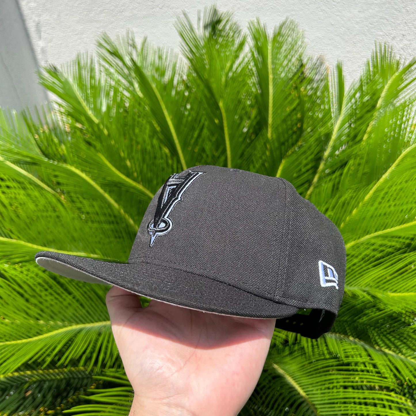 Gorra Exclusiva Angels "Upside Down" - Hats Tricks