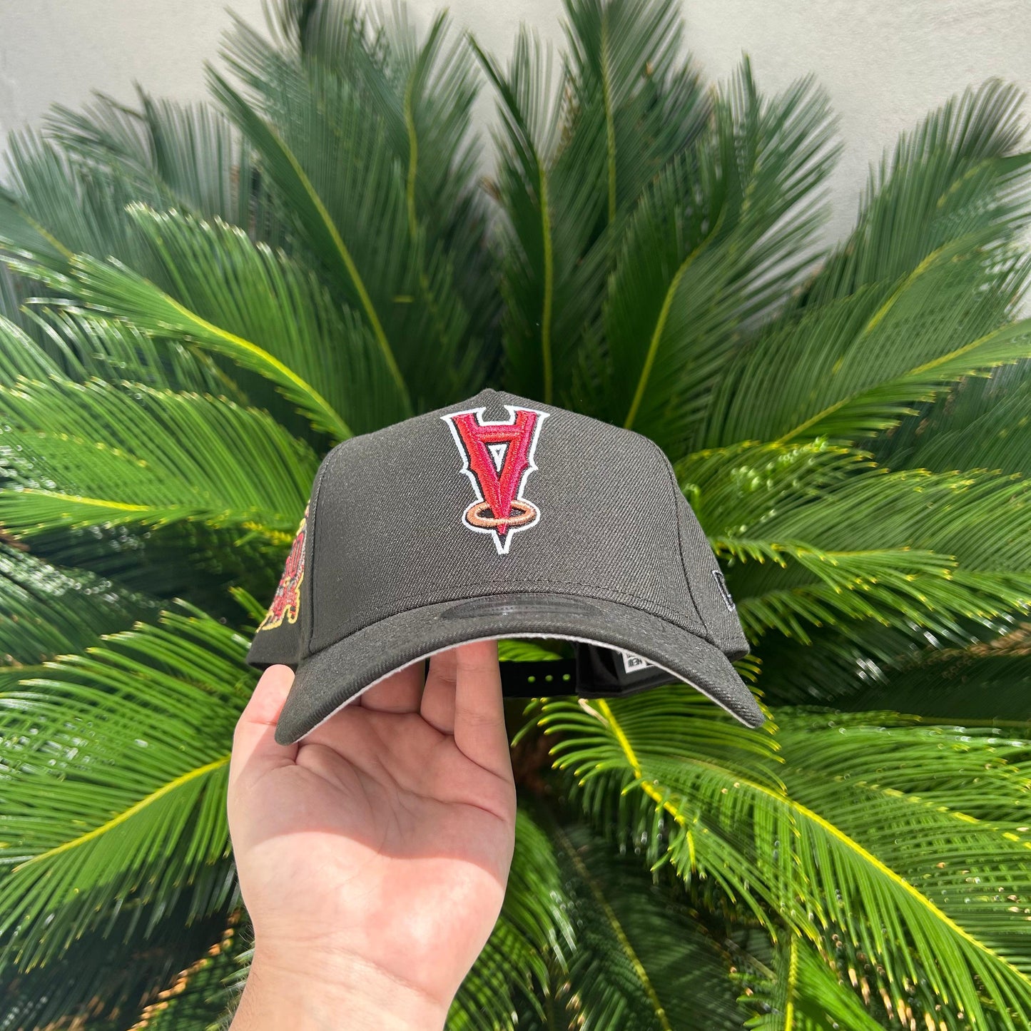 Gorra Exclusiva Angels "Upside Down" - Hats Tricks