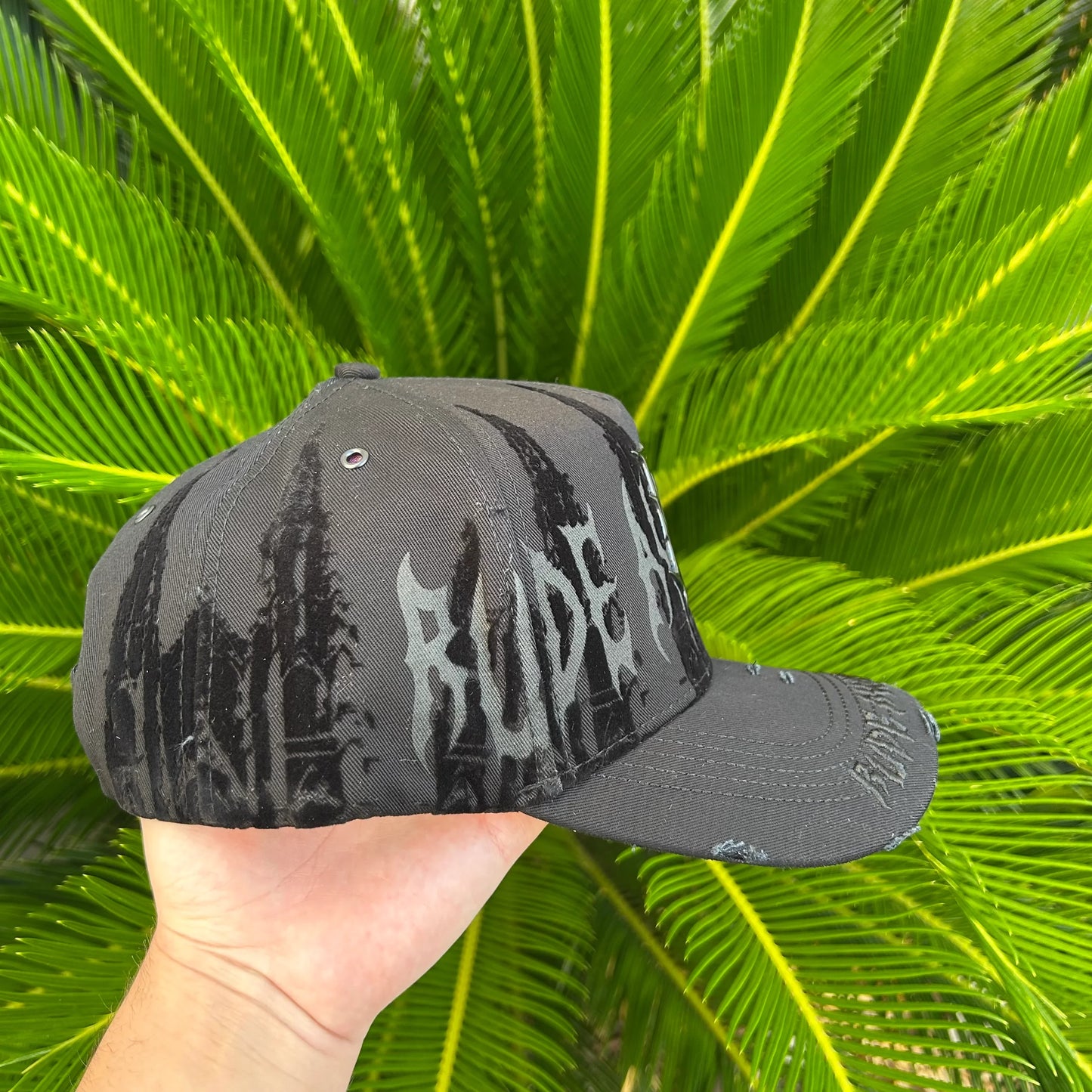 Gorra Rude Awakenings “Rhudes Cathedral”