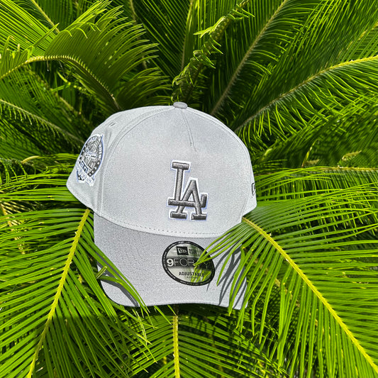 Gorra New Era Exclusiva Dodgers Gris - Ajustable