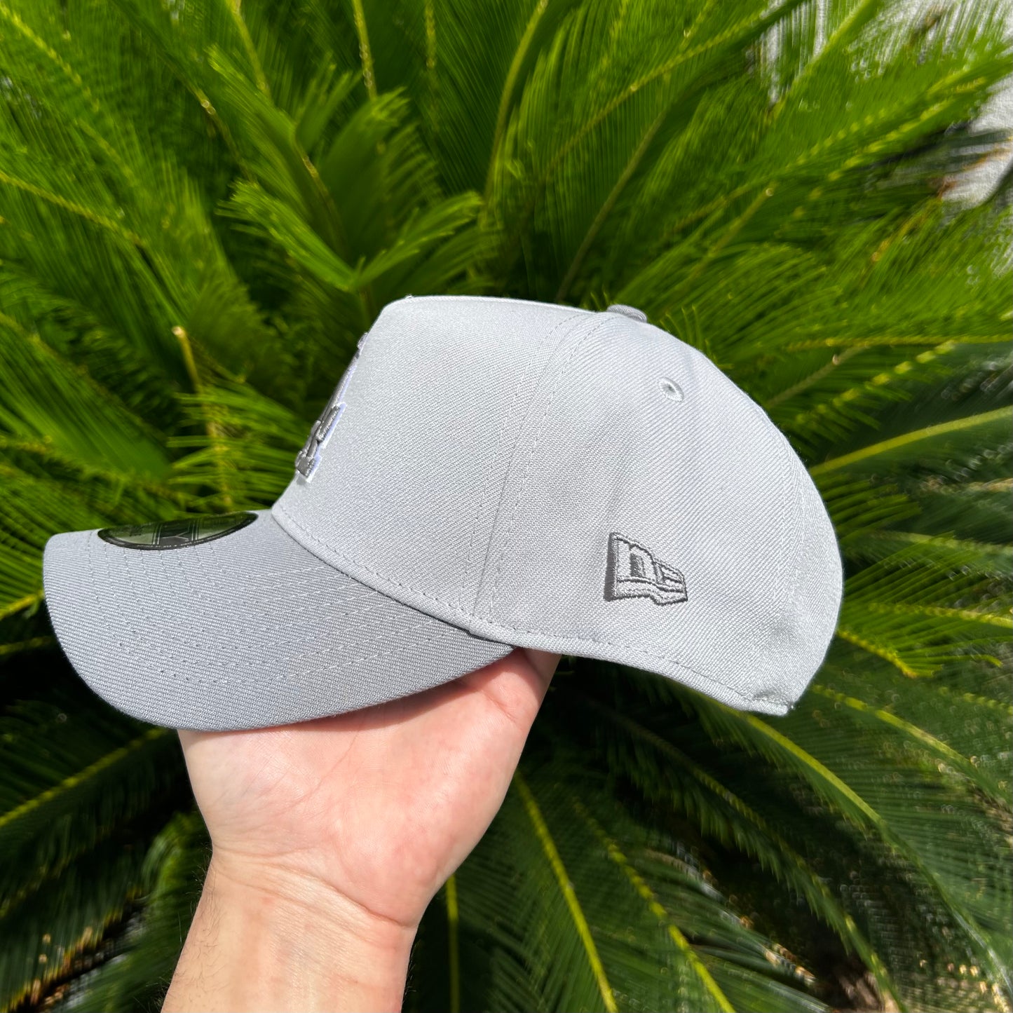 Gorra New Era Exclusiva Dodgers Gris - Ajustable