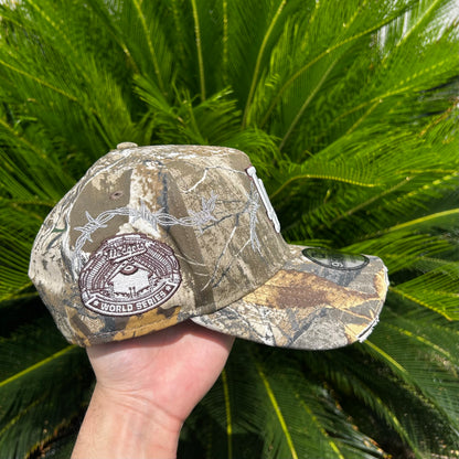 Gorra New Era Exclusiva Dodgers RealTree ’Unstitched’ - Unitalla