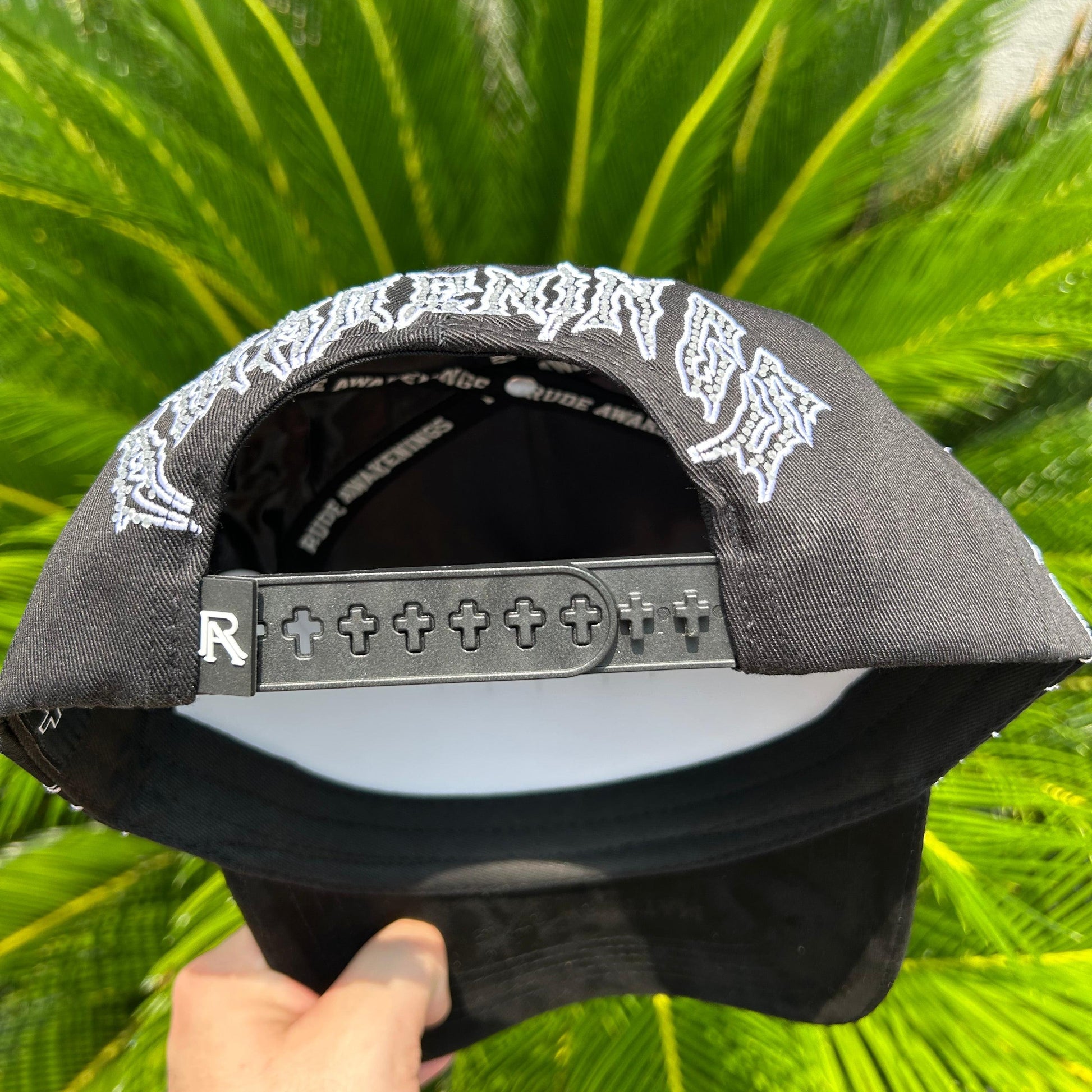 Gorra Rude Awakenings Crystals - Hats Tricks