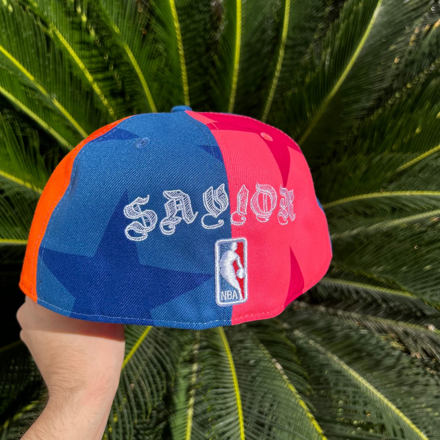 Gorra New Era x Savior Worldwide “Neon Star Pinwheel”
