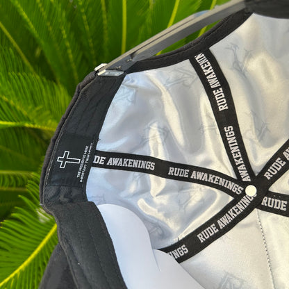 Gorra Rude Awakenings “NY CHROME”