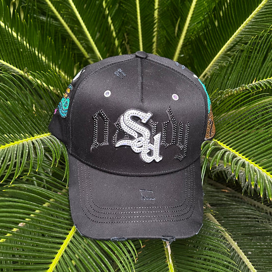 Gorra Dandy Hats x Junior H “Psicodelica” con caja