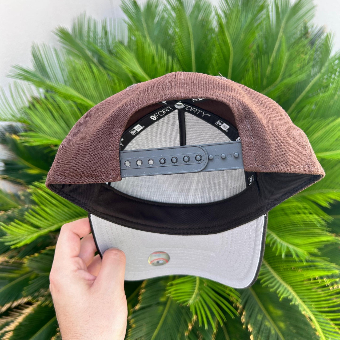 Gorra Exclusiva Arizona Diamondbacks "Upside Down"