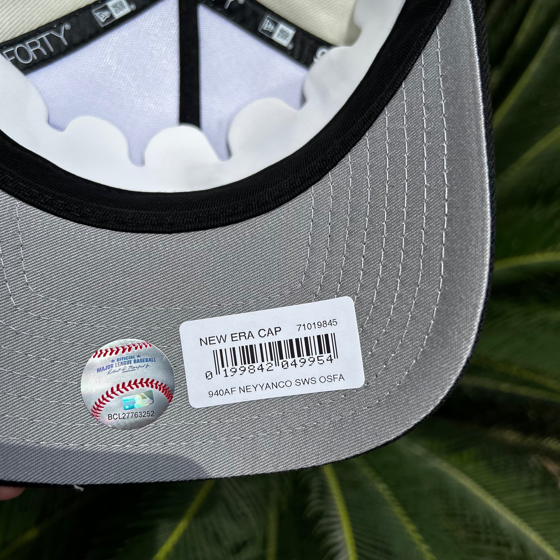 Gorra Exclusiva NY Yankees - Unitalla / Blanco / Negro