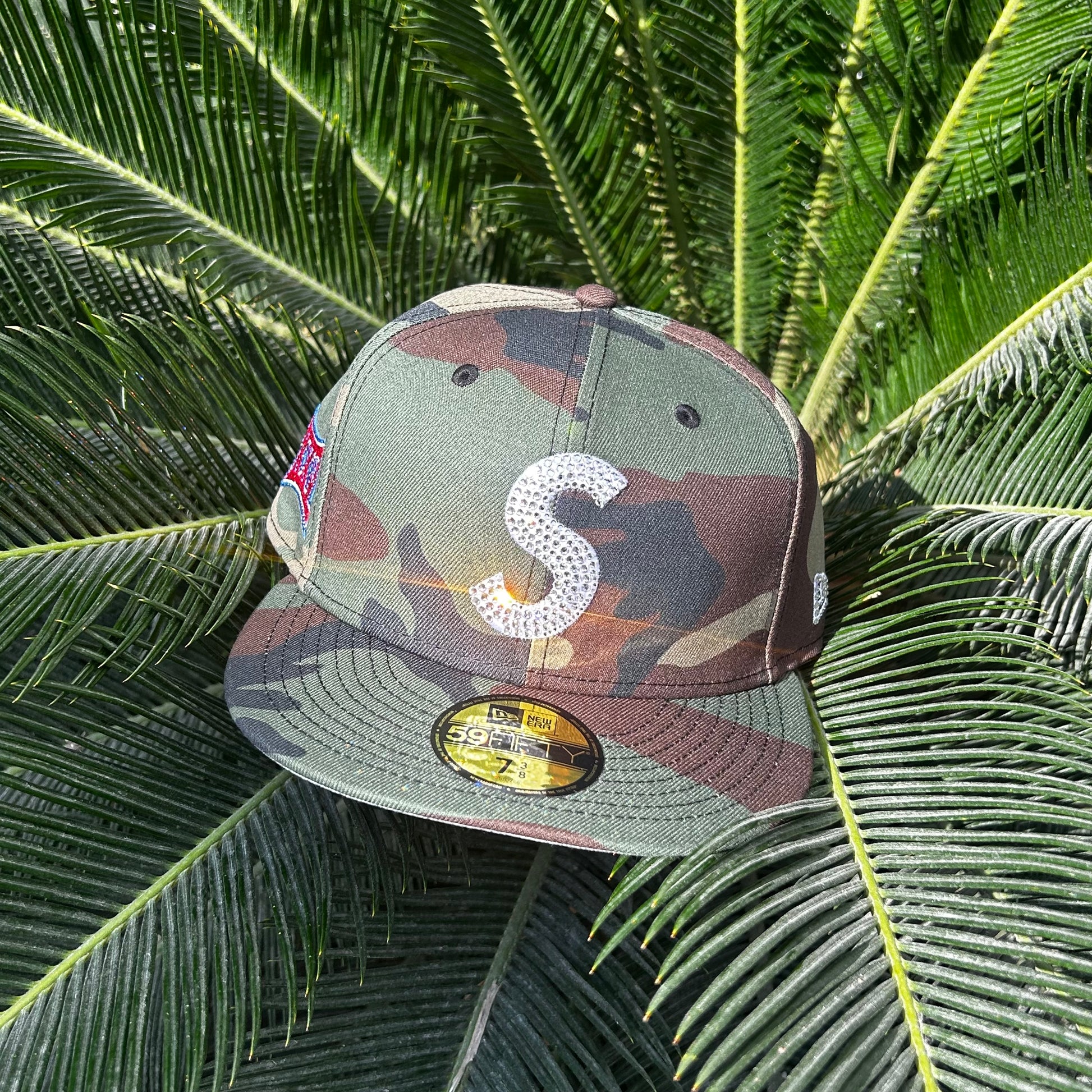 Gorra Exclusiva New Era x Supreme Swarovski Cammo - 7 3/8