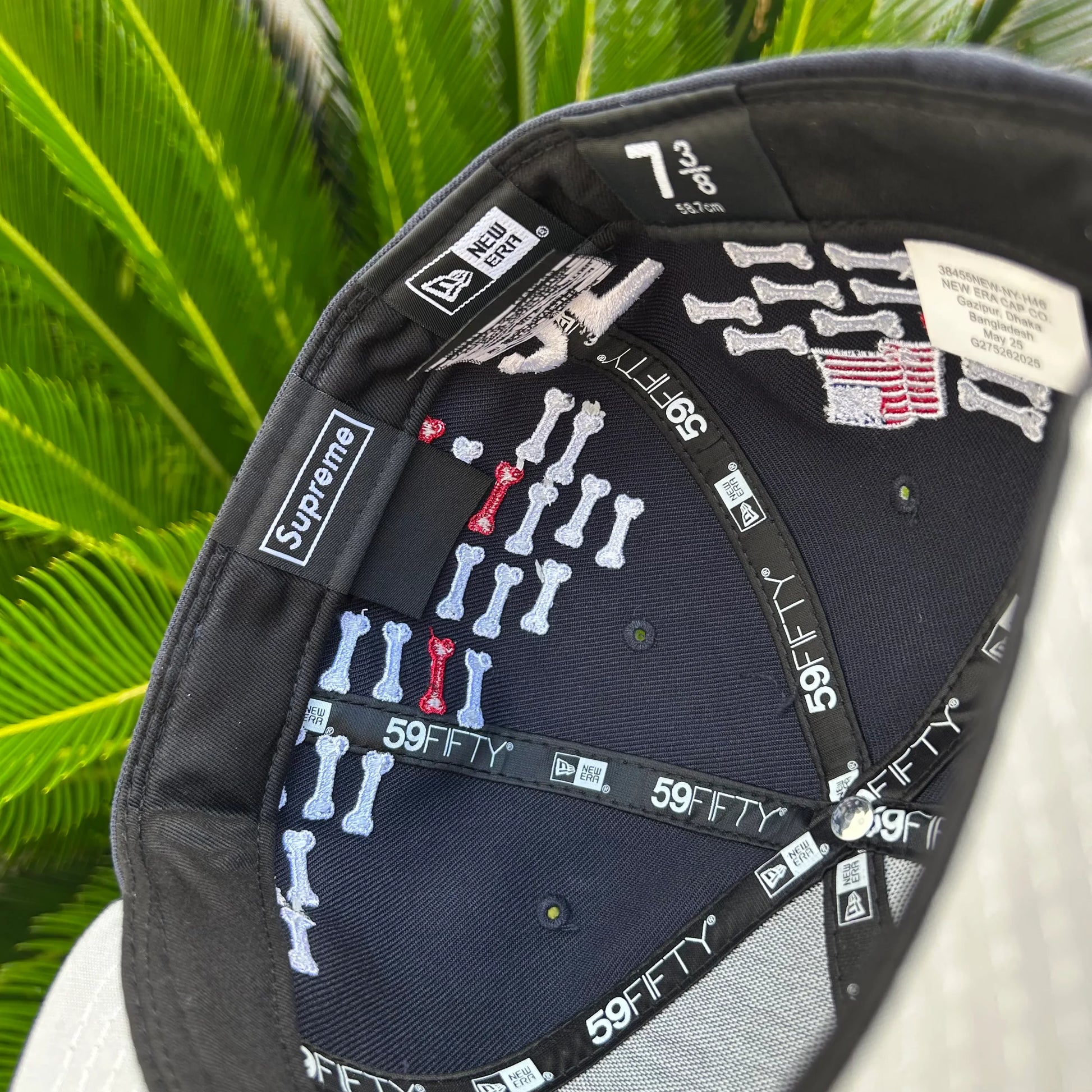 Gorra Exclusiva Supreme x New Era