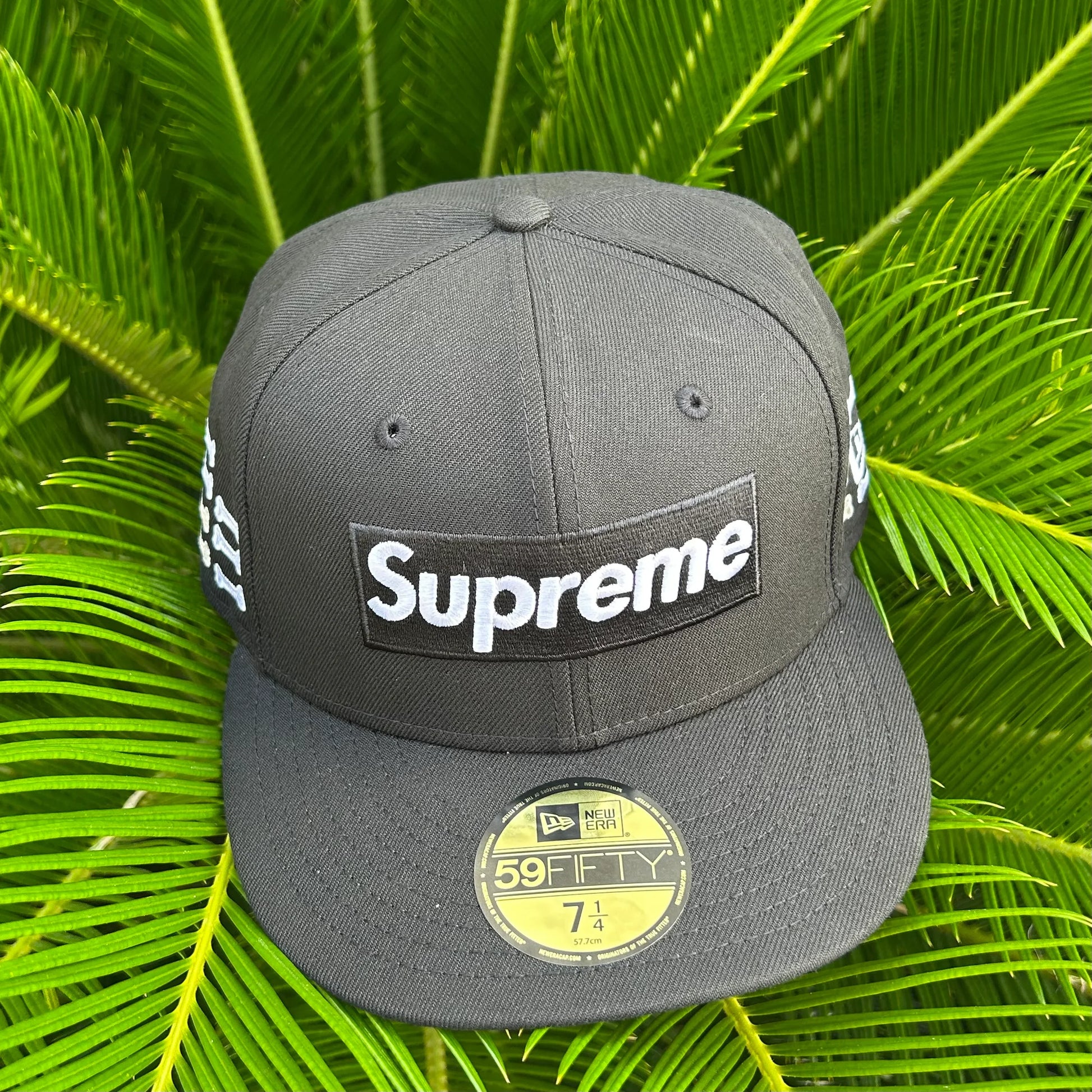 Gorra Exclusiva Supreme x New Era
