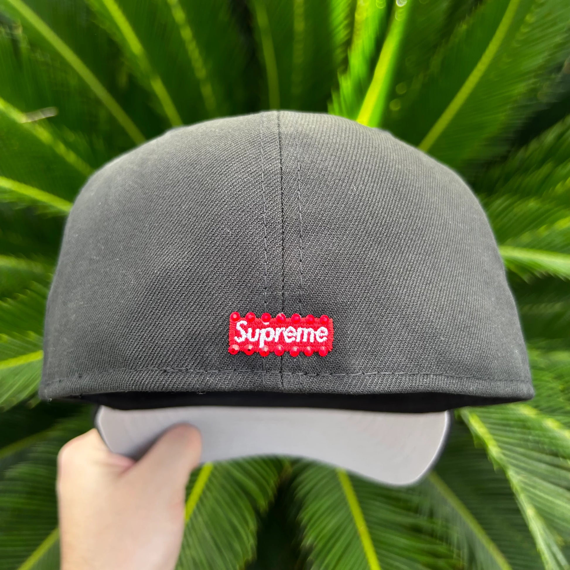 Gorra Exclusiva Supreme x Swarovski
