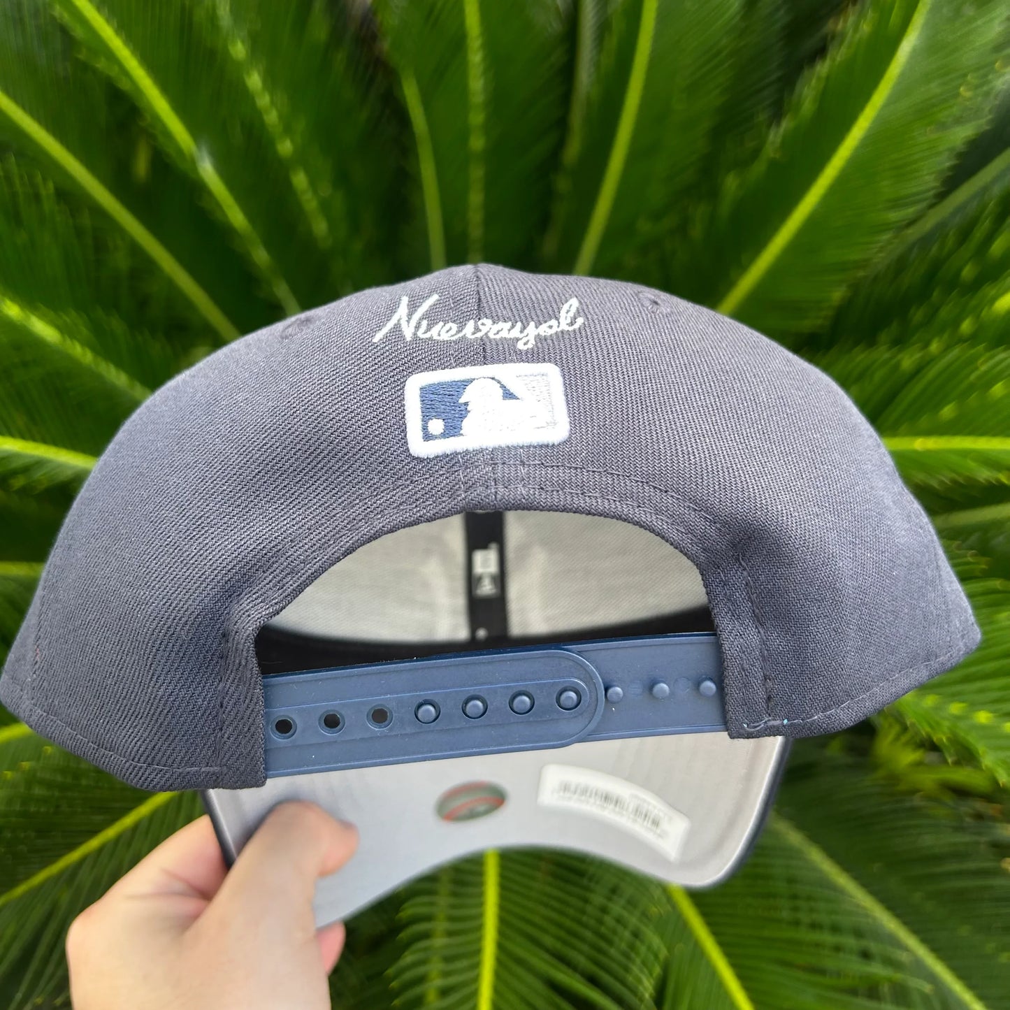 Gorra New Era Bad Bunny x NY Yankees 9FORTY