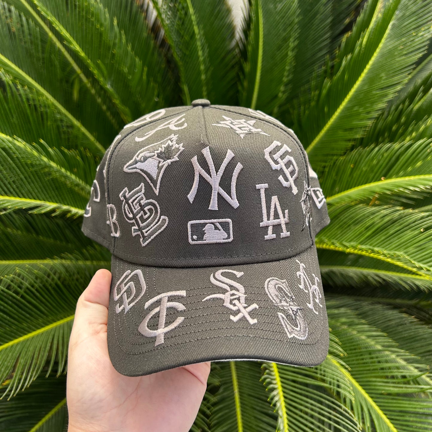 Gorra New Era Exclusiva All Over Total Black