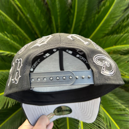 Gorra New Era Exclusiva All Over Total Black