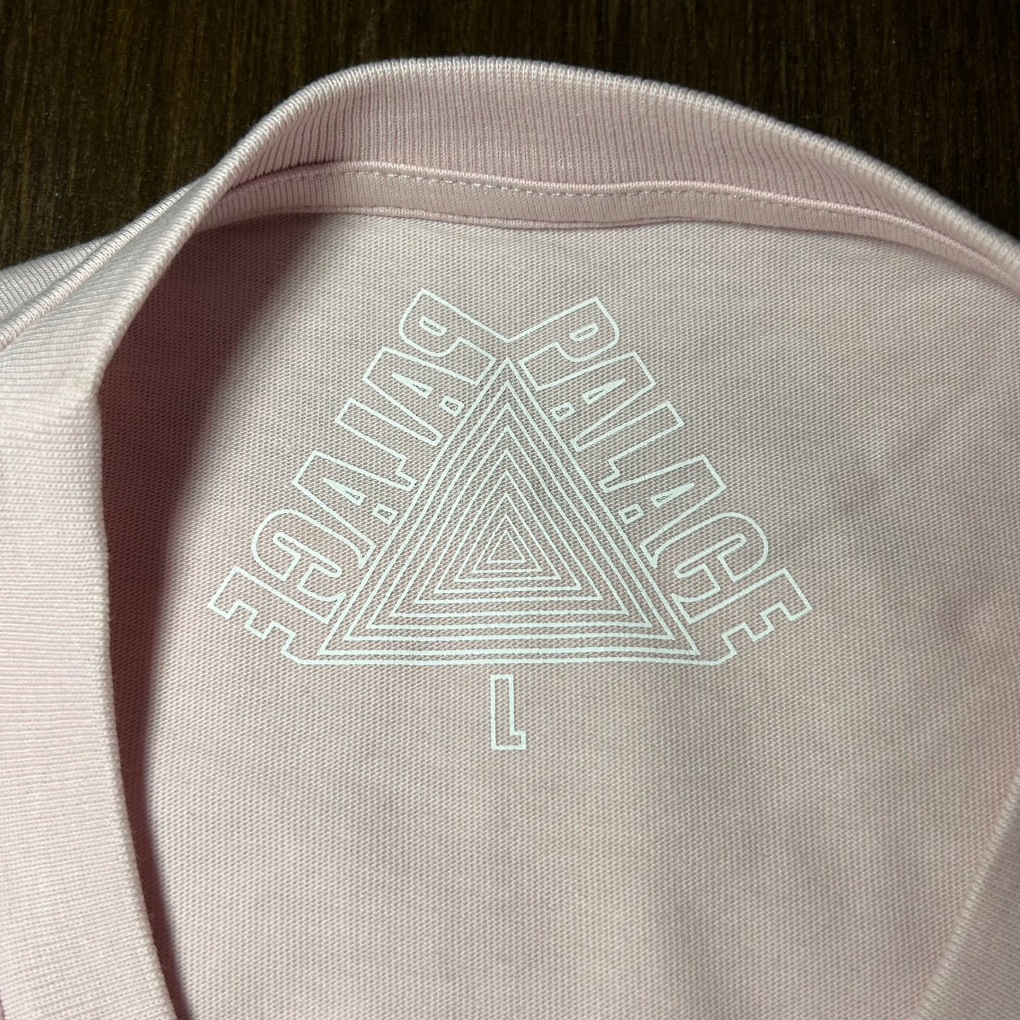 Playera Palace “Lush Flush” Rosa