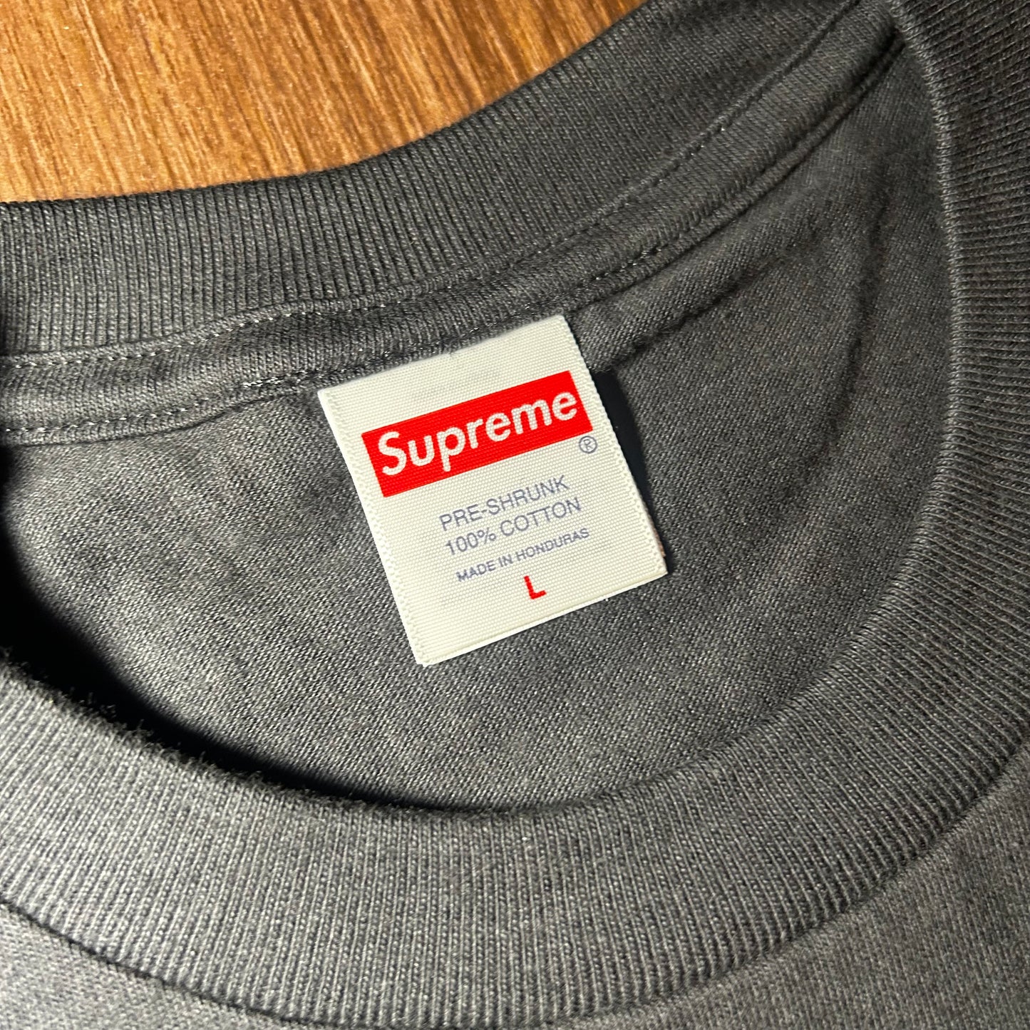Playera Supreme “Dash Snow”