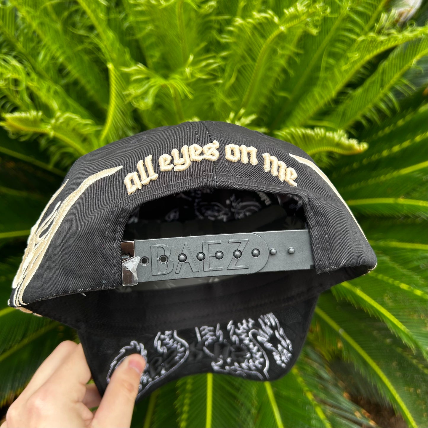 Gorra Baez x Maestro Shifu “All Eyez On Me” - Ajustable / Negro