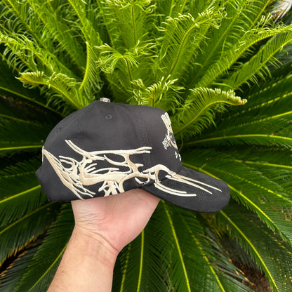 Gorra Baez x Maestro Shifu “All Eyez On Me” - Ajustable / Negro