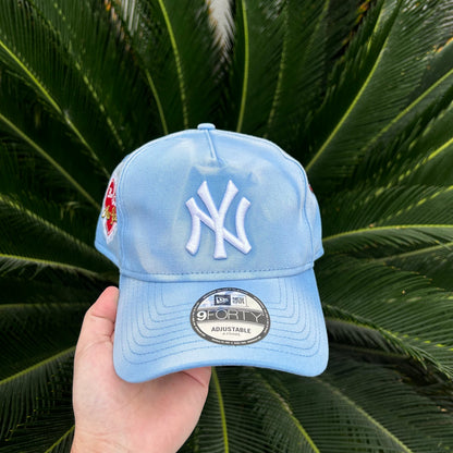 Gorra Exclusiva New Era 9Forty x Yankees “San Valentin” - Ajustable / Celeste