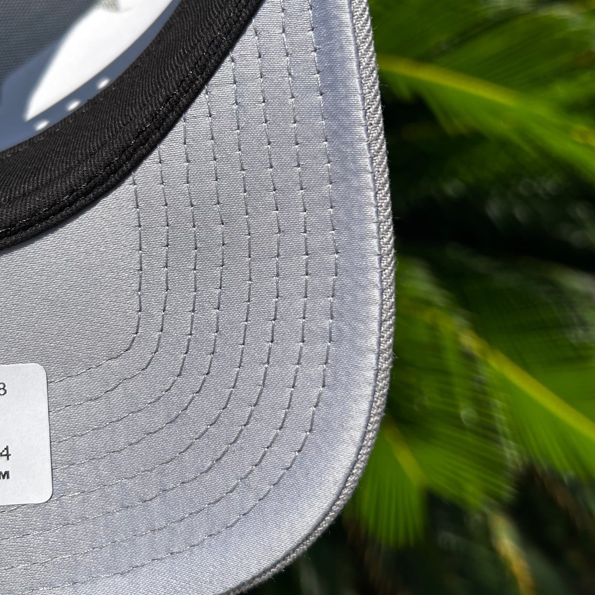 Gorra Exclusiva New Era Boston ’Golden Goose’ - Unitalla / Negro/Gris
