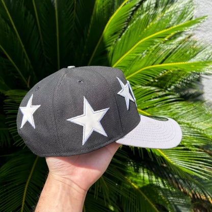 Gorra Exclusiva New Era Dodgers ’Golden Goose’ - Unitalla / Negro/Gris