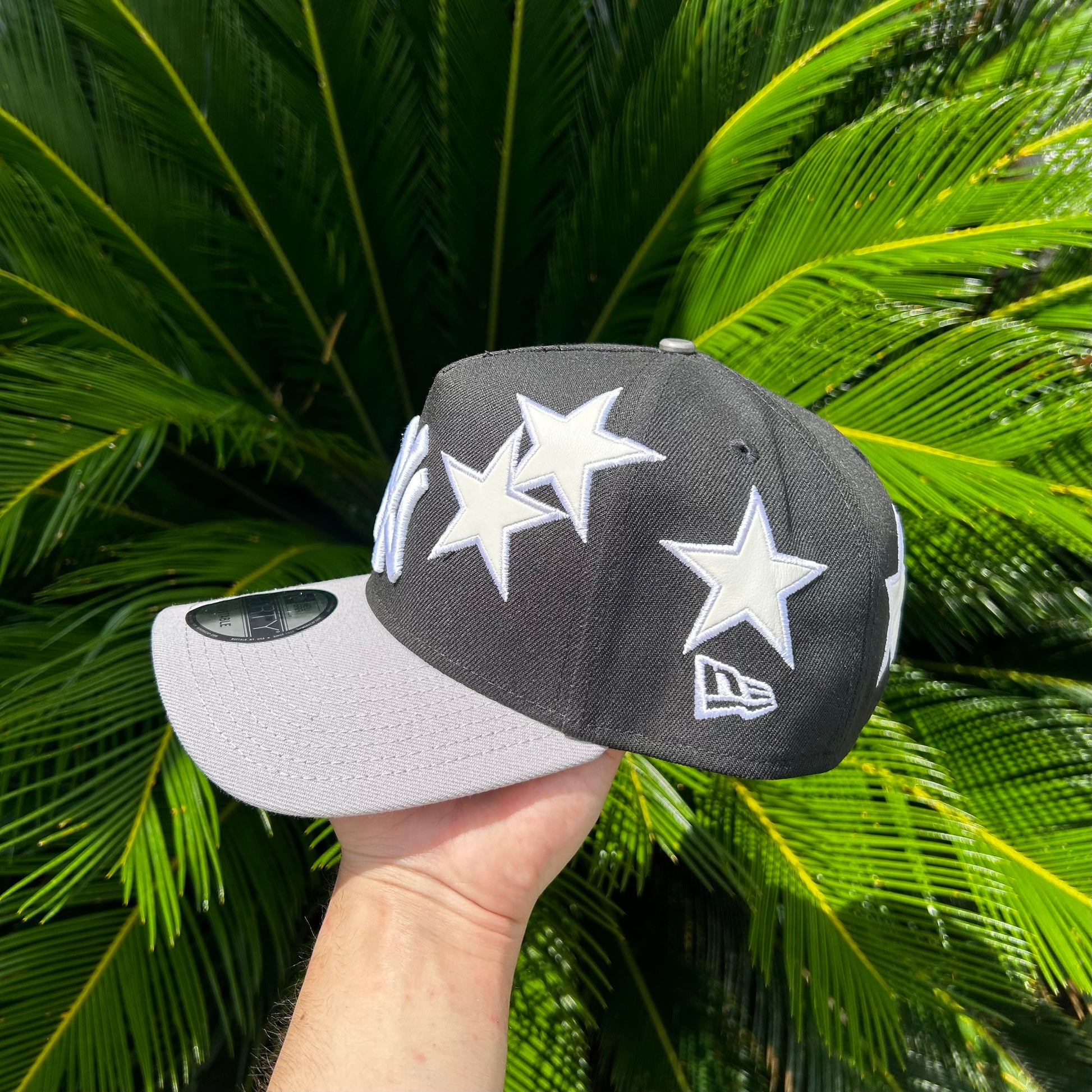 Gorra Exclusiva New Era NY Yankees ’Golden Goose’ - Unitalla / Negro/Gris