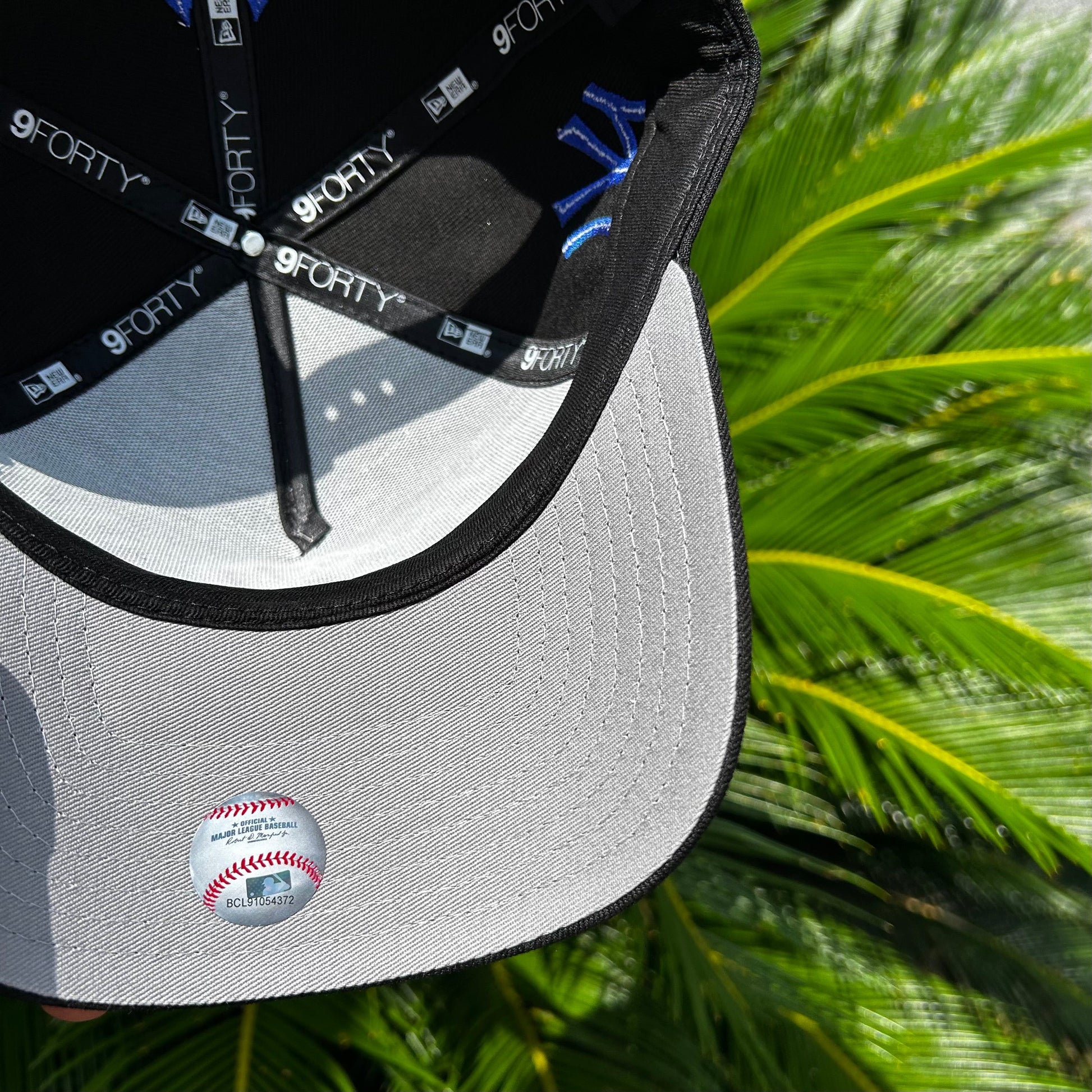 Gorra Exclusiva New Era NY Yankees ’NYNYNY Multilogo’ - Unitalla / Negro