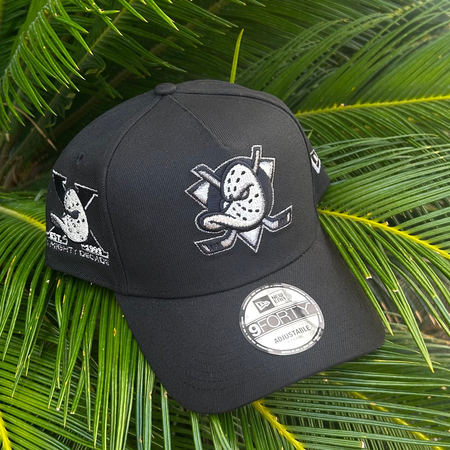 Gorra Exclusiva New Era x Anaheim Ducks - Unitalla / Negro