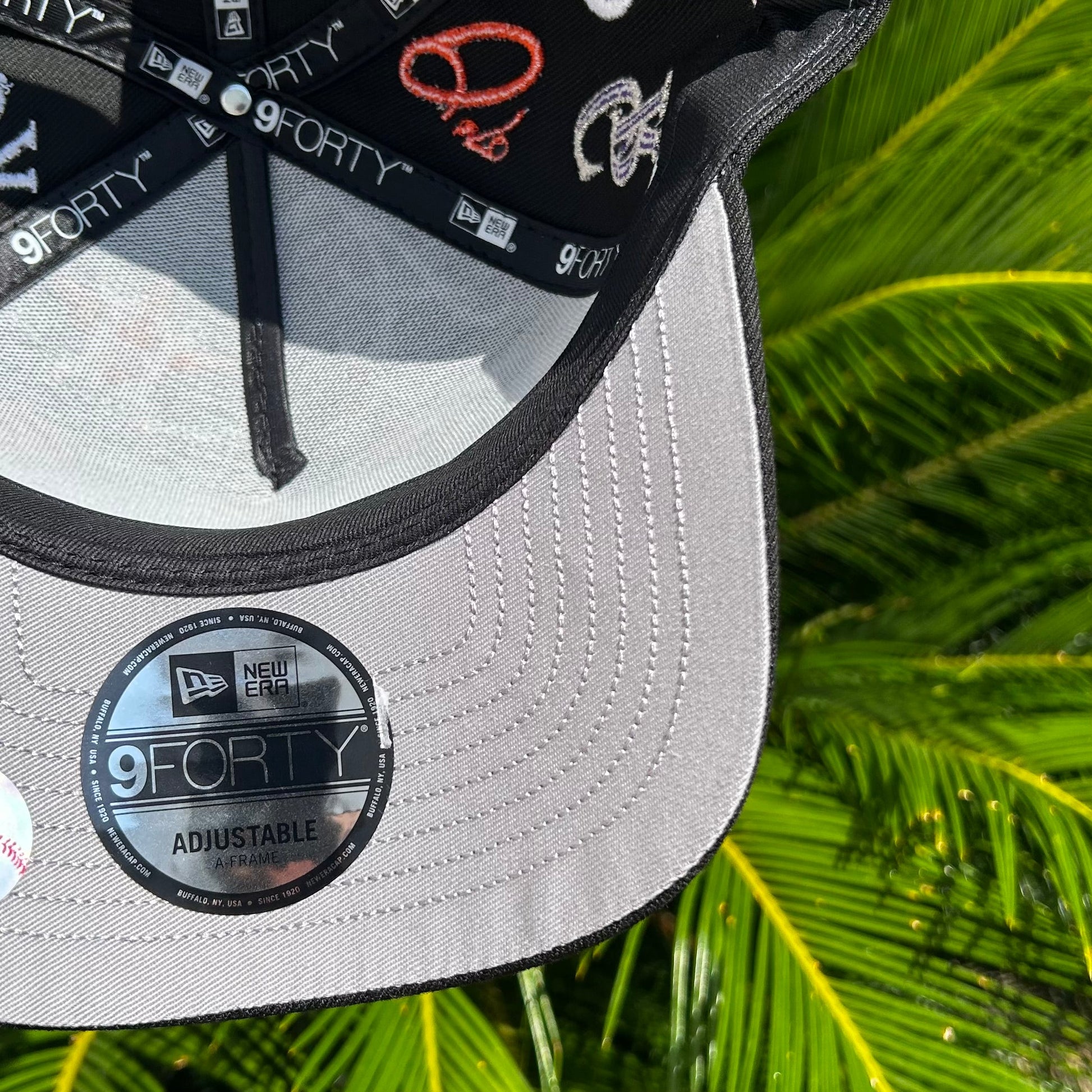 Gorra Exclusiva New Era x MLB All Over - Unitalla / Negro