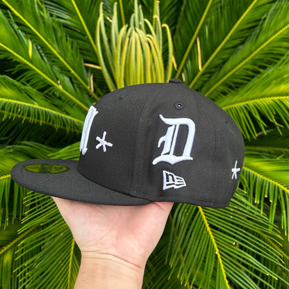 Gorra Exclusiva New Era x Mora “Lo mismo de Siempre” Negra