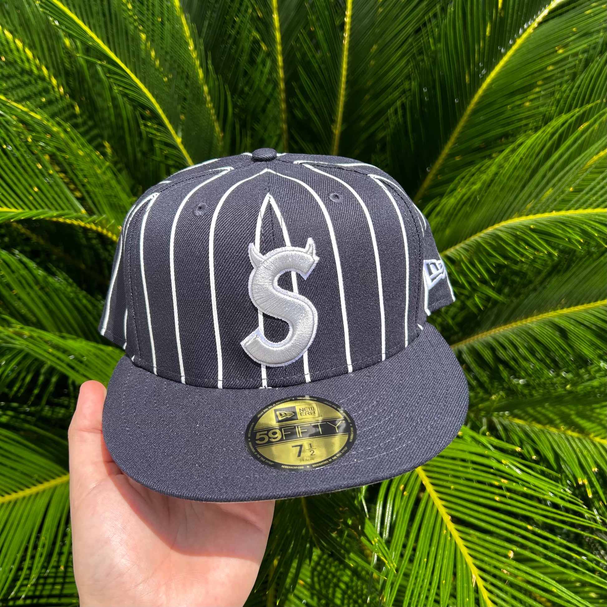 Gorra Exclusiva New Era x Supreme 2026. - 7 1/2 / Azul