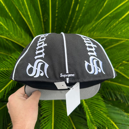 Gorra Exclusiva New Era x Supreme - 7 1/2 / Negro