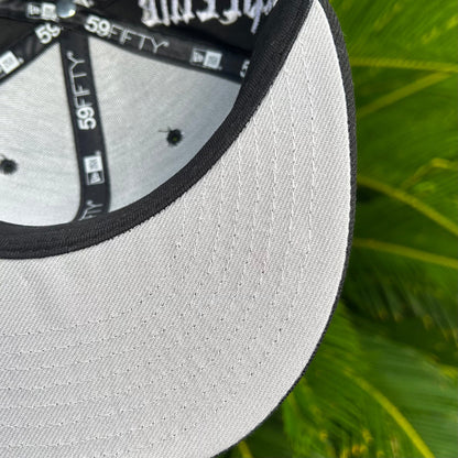 Gorra Exclusiva New Era x Supreme - 7 1/2 / Negro