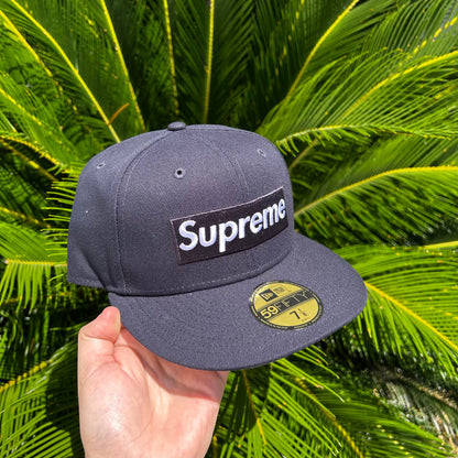 Gorra Exclusiva New Era x Supreme Champion Rings Azul
