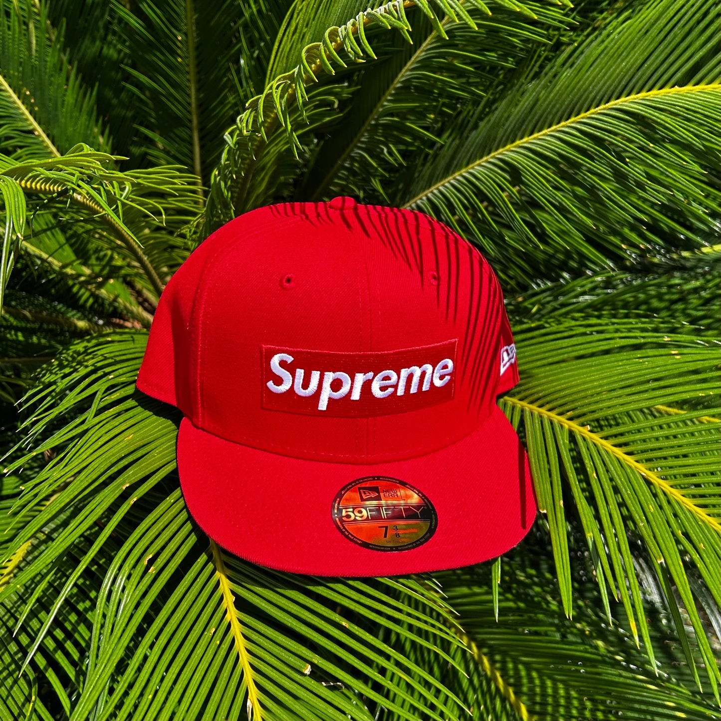 Gorra Exclusiva New Era x Supreme Champion Rings Roja - 7 3/8 / Rojo