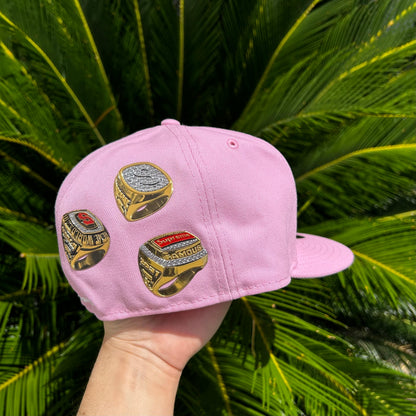 Gorra Exclusiva New Era x Supreme Champion Rings Rosa