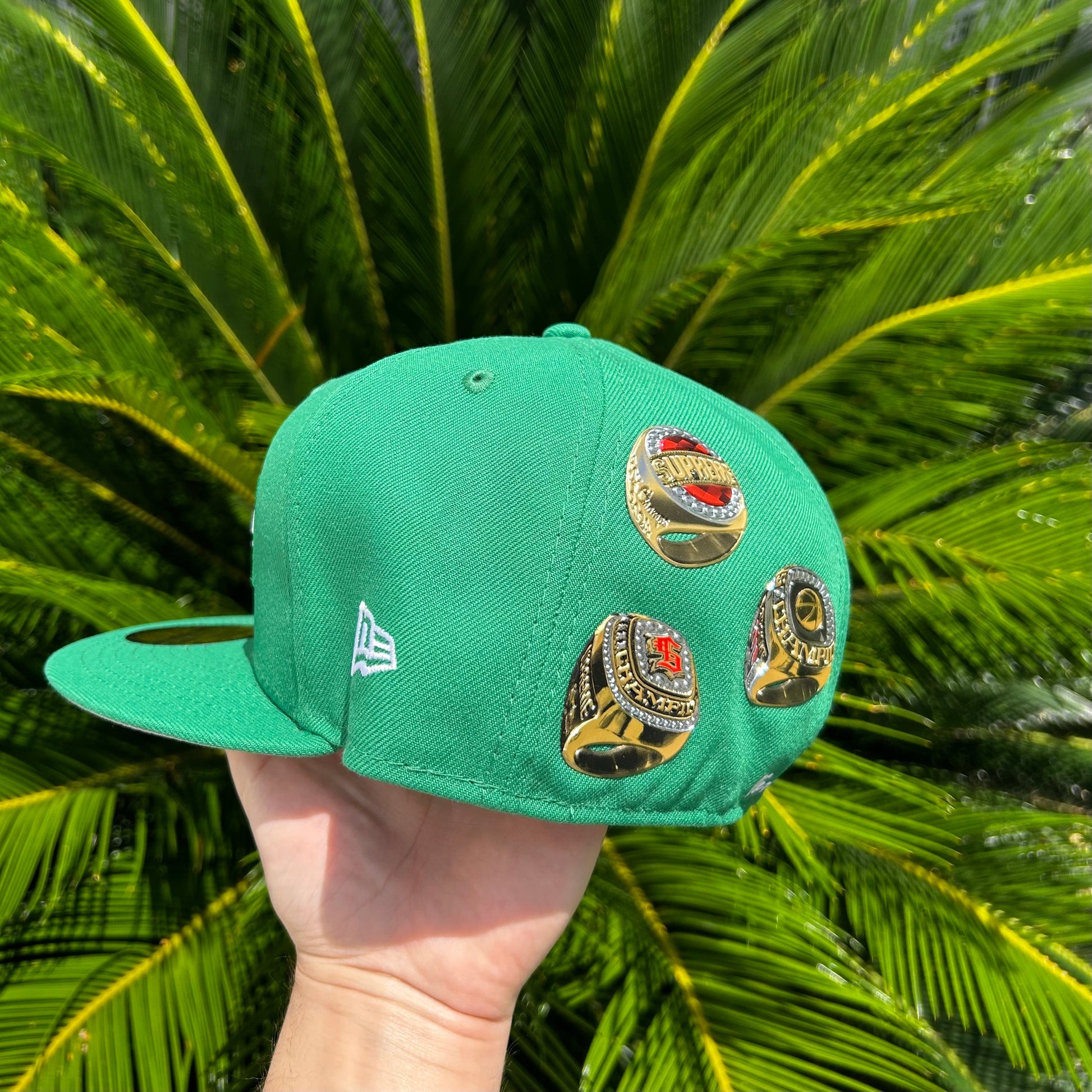 Gorra Exclusiva New Era x Supreme Champion Rings Verde