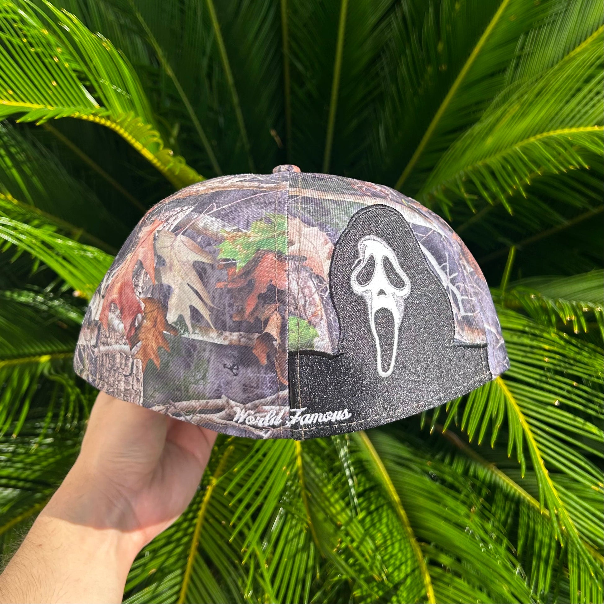 Gorra Exclusiva New Era x Supreme Gosthface Realtree