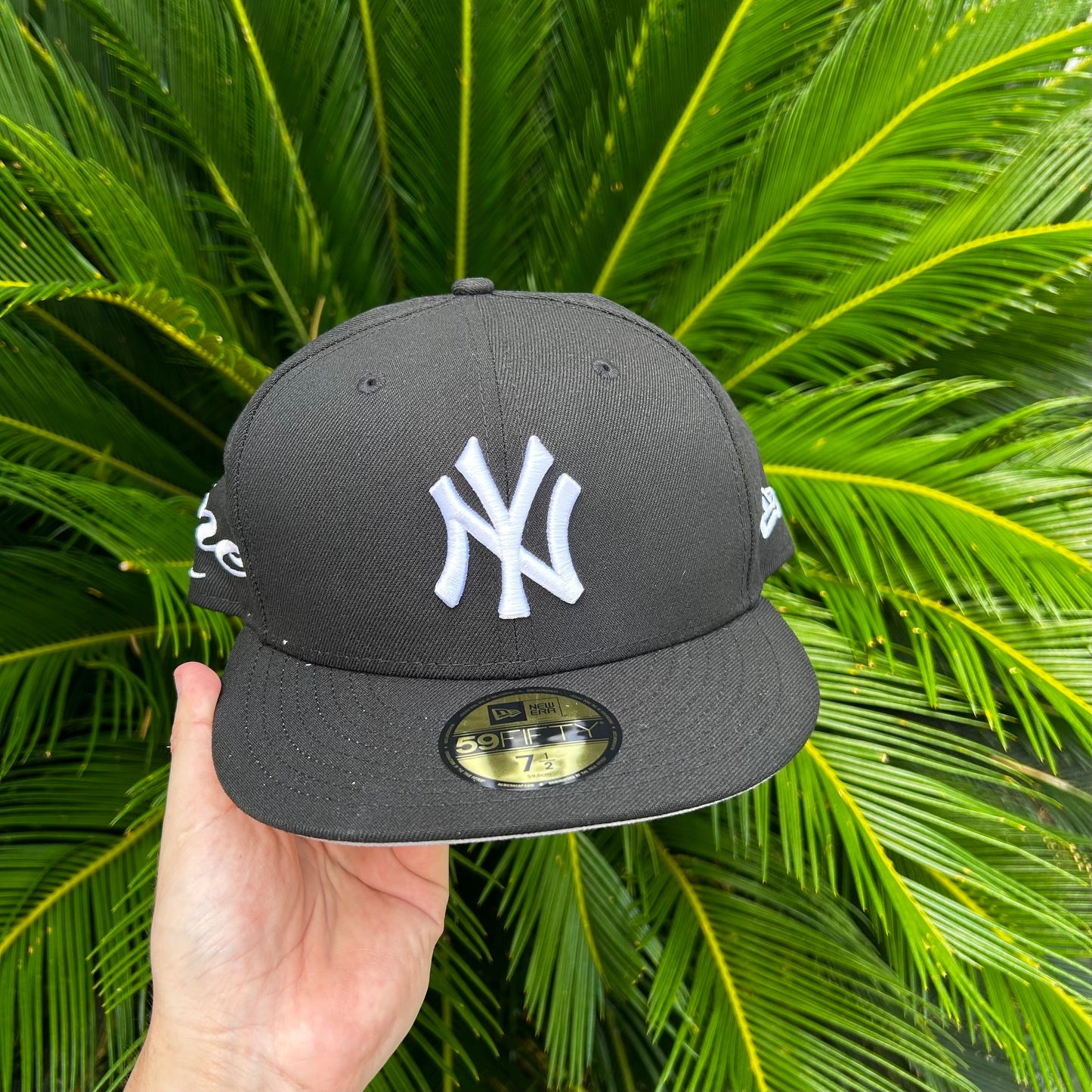 Gorra Exclusiva New Era x Supreme NY Yankees Black