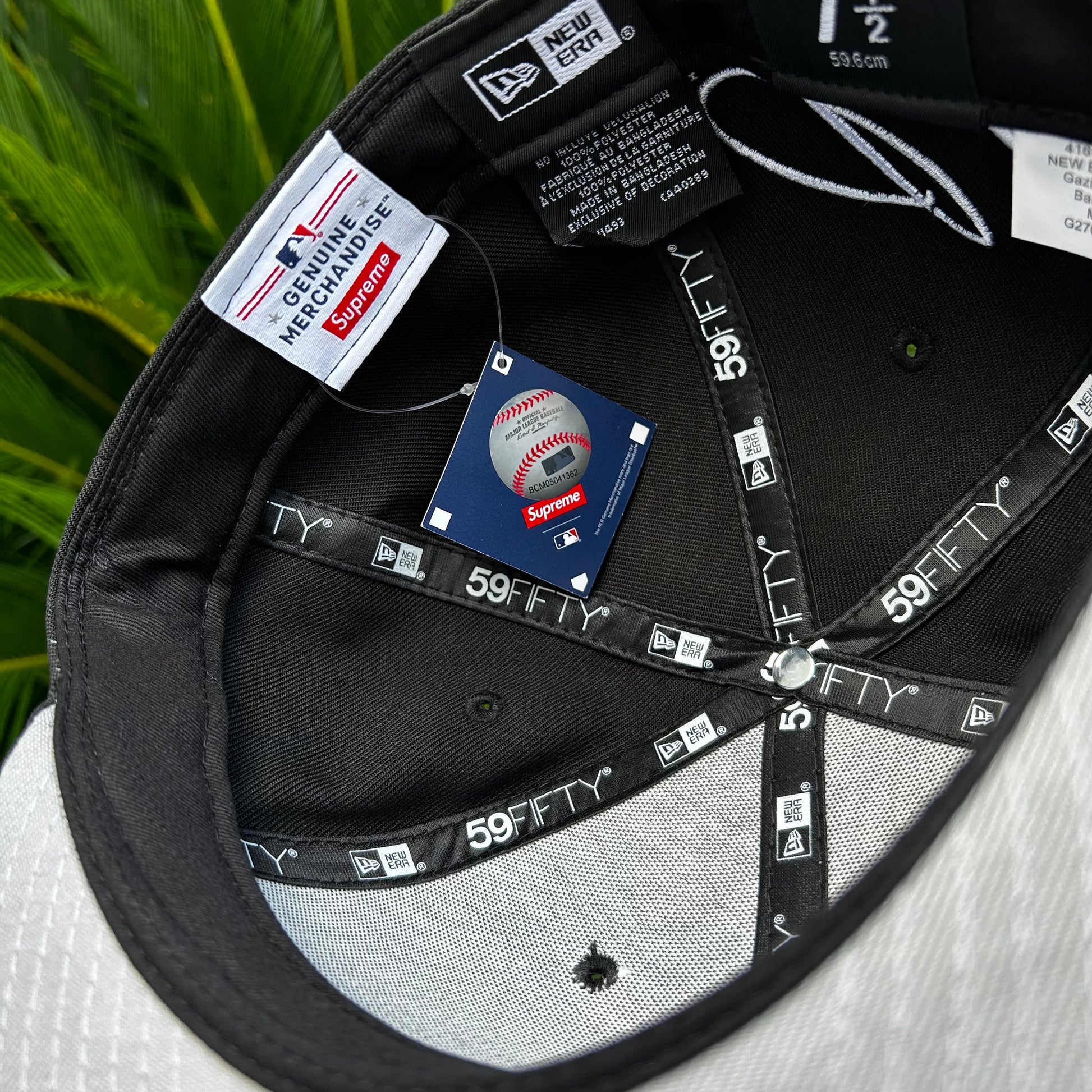 Gorra Exclusiva New Era x Supreme NY Yankees Black