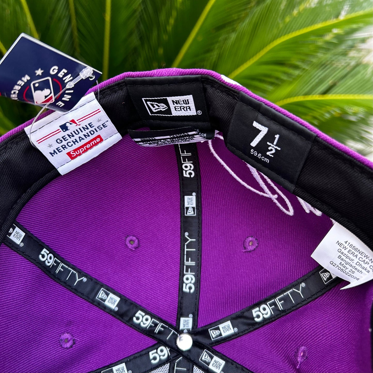 Gorra Exclusiva New Era x Supreme NY Yankees Purple - 7 1/2 / Morado