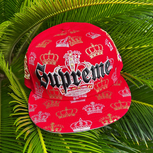 Gorra Exclusiva New Era x Supreme Roja - 7 3/8