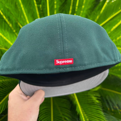 Gorra Exclusiva New Era x Supreme $’s Logo - 7 1/2 / Verde