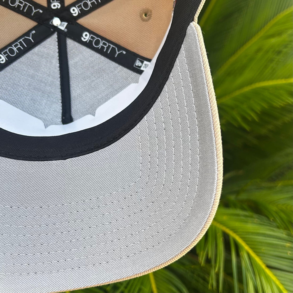 Gorra Exclusiva New Era x Texas Rangers TX - Unitalla / Beige/Rojo