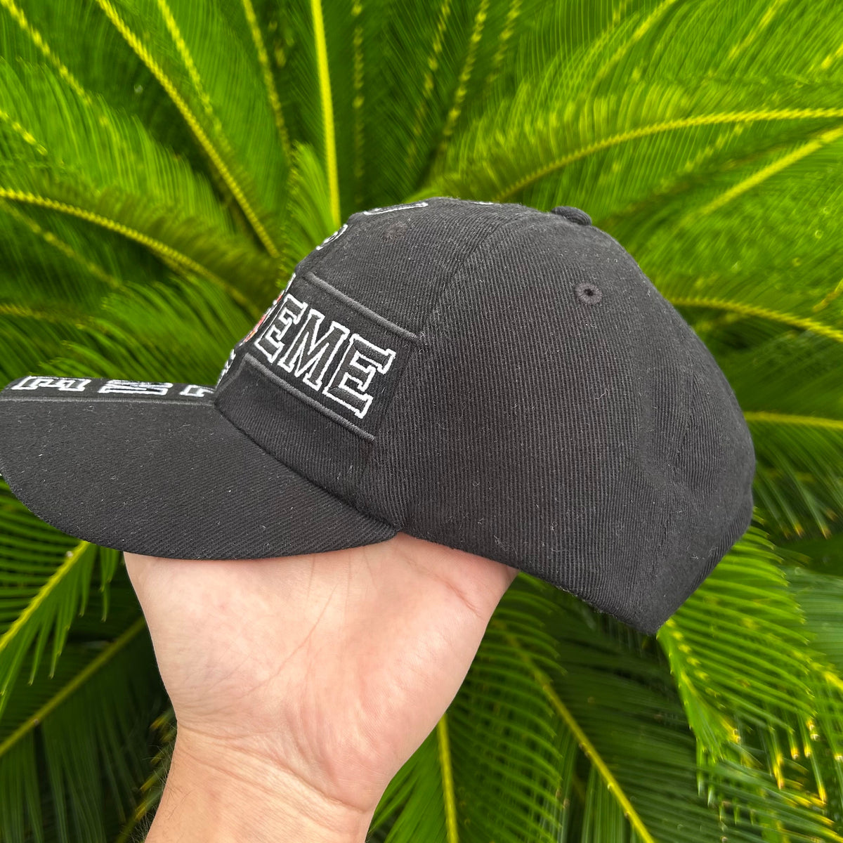 Gorra Exclusiva Supreme Negra Ajustable - Negro