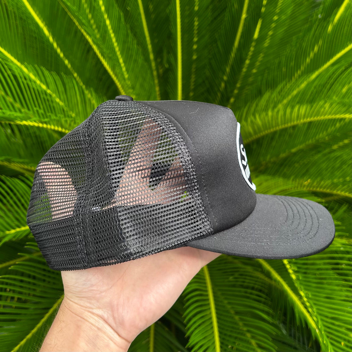 Gorra Exclusiva Supreme Negra Malla Ajustable - Negro